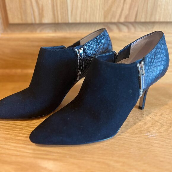 MICHAEL KORS Clara Suede and Leather Black Ankle Stiletto Mid Boot Size 6M - Picture 1 of 10